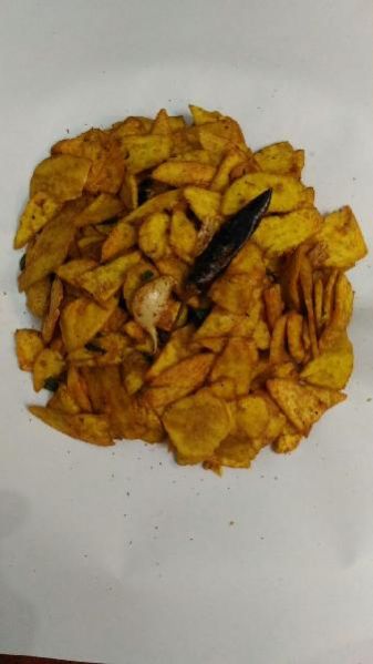 Nendran Chilli Banana Chips 01