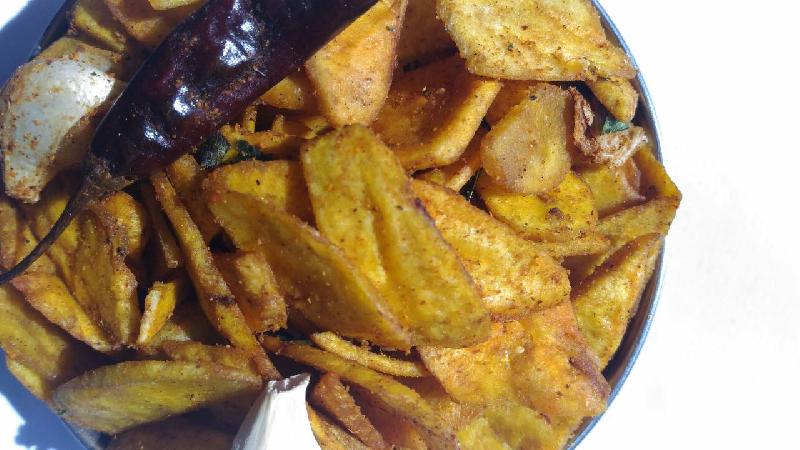 Nendran Chilli Banana Chips 03