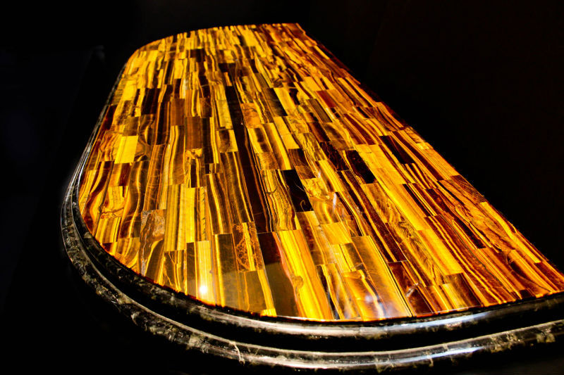 Tiger Eye Table Top 02