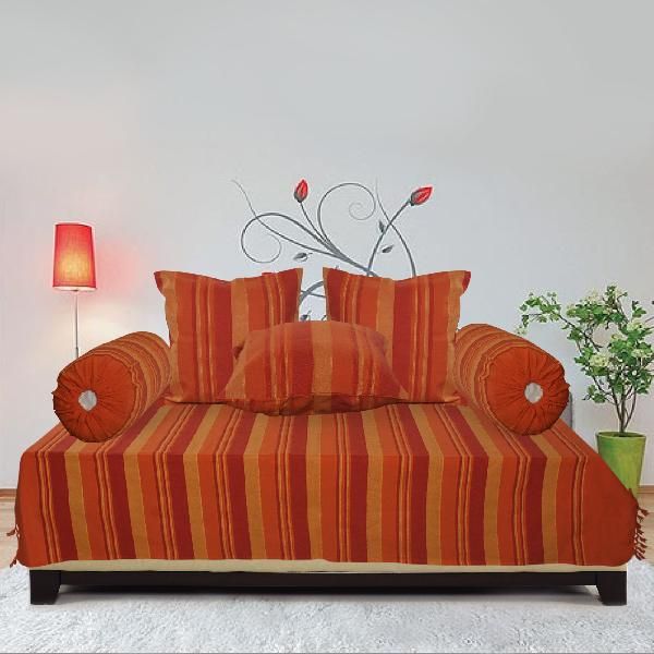 Rajni Handloom Diwan set 02