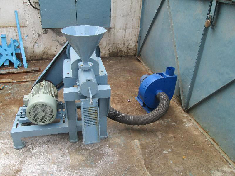 Wire Shot Polishing Machine (SE-WSPM) 02