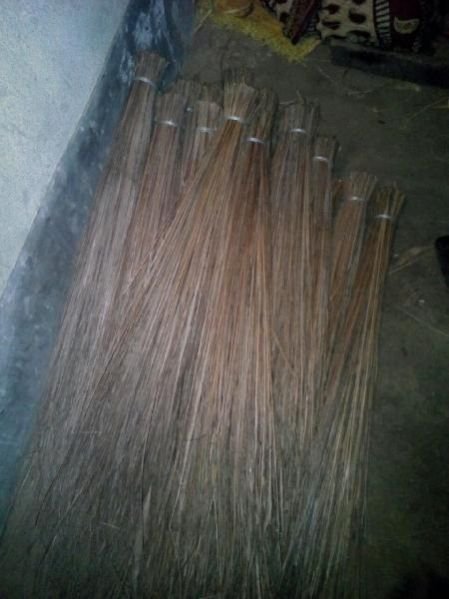 Coconut Broom 04