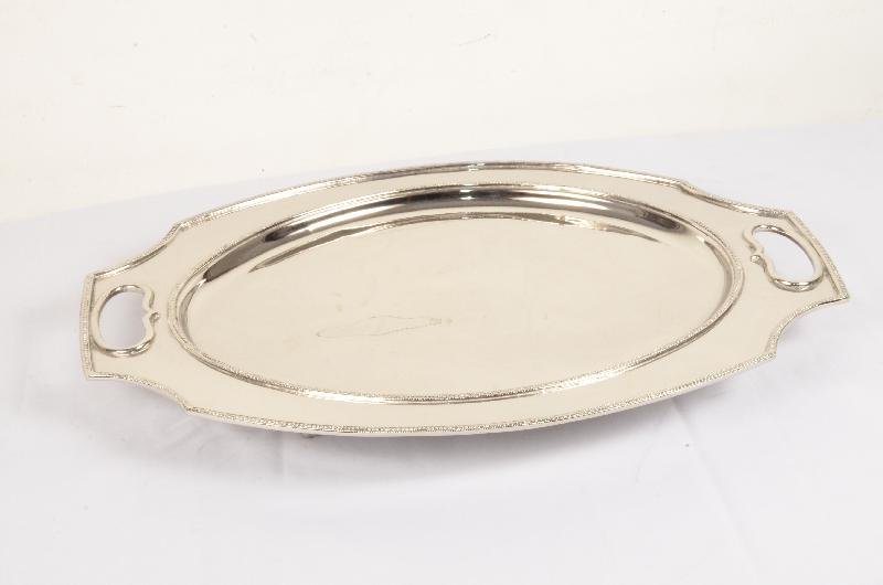 AVR-3011 Silver Oval Tray
