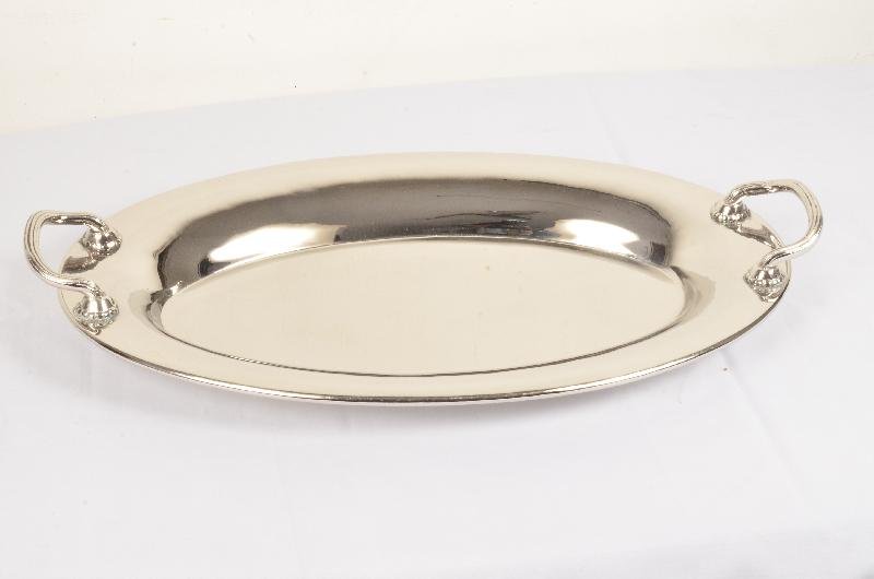 AVR-3012 Silver Oval Tray