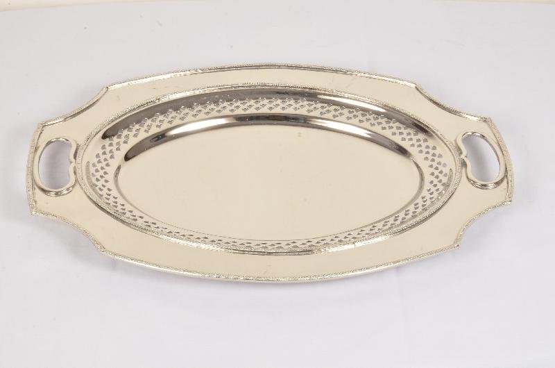 AVR-3013 Silver Oval Tray
