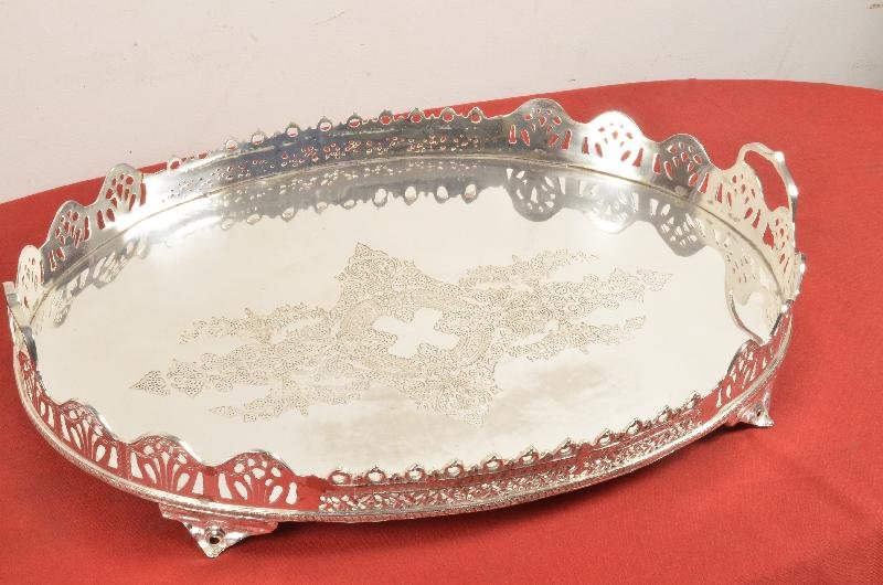 AVR-3014 Silver Oval Tray