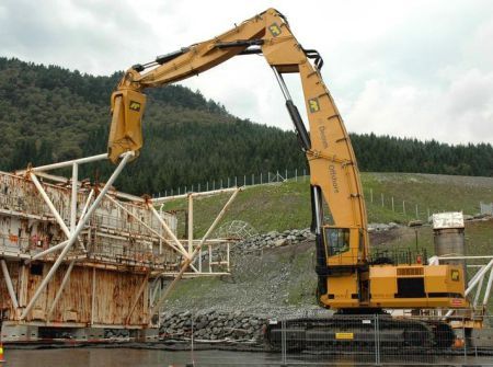 High Reach Crushing Services 01