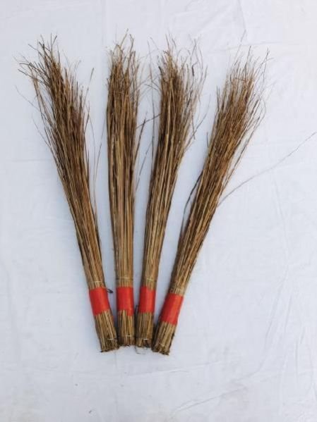 Maharani Red Small Tape Hard Broom  (350 gm)