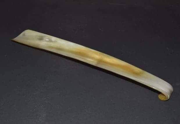 Shoe Horns 03