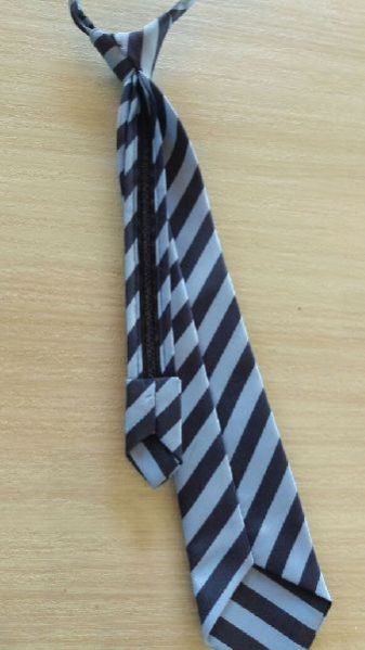 School Tie 02
