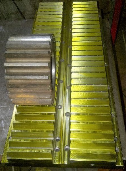 Spacial Rack Pinions