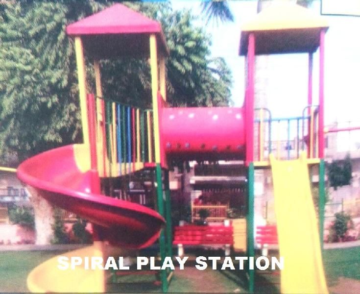 Spiral Slides 03