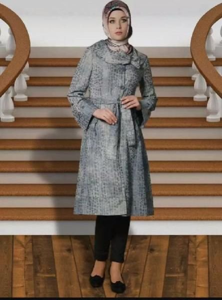 Ladies Long Coat 01