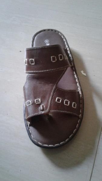 Mens Chappal 02