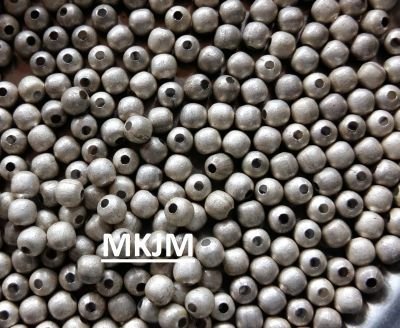 Silver Seamless Bead 01