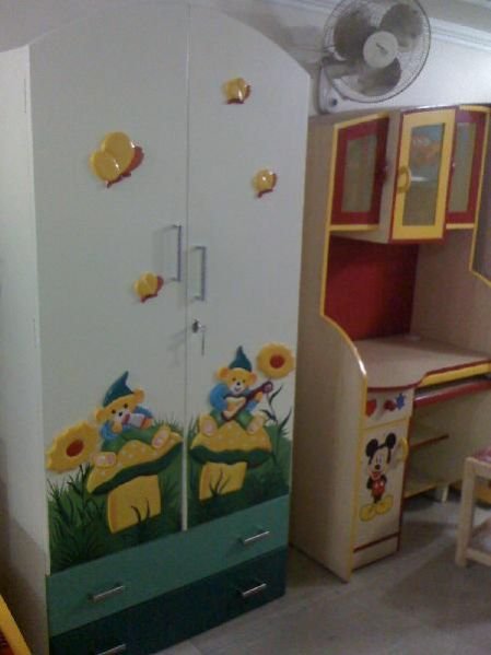 Kids Wardrobe 12