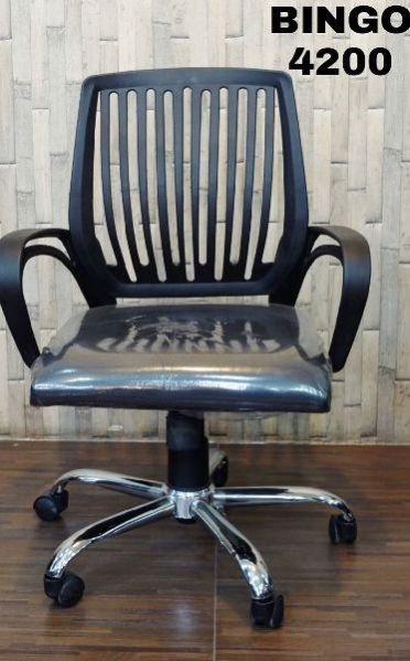 Bingo 4200 Staff Chair