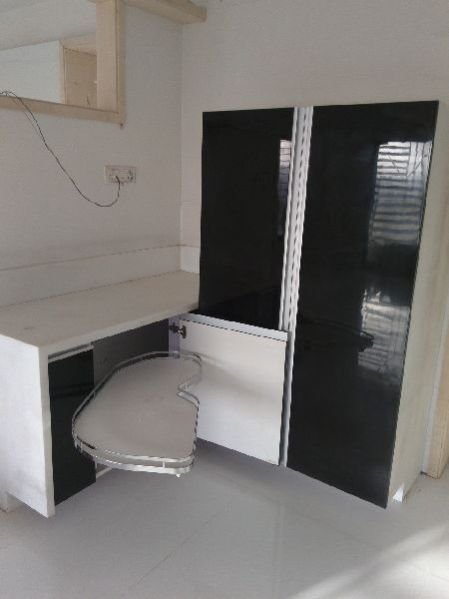 Customized Modular Kitchen 03