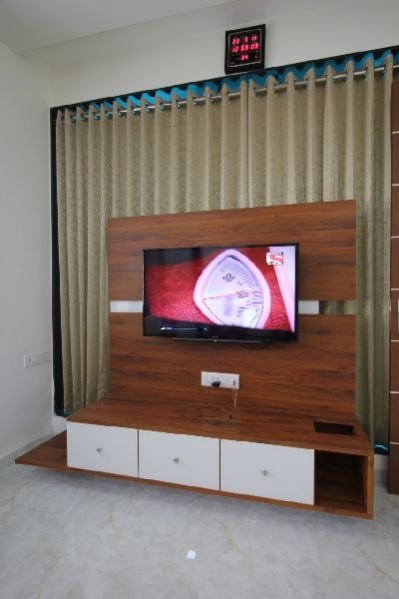 TV Unit 03