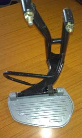 Two Wheeler Foot Rest 02
