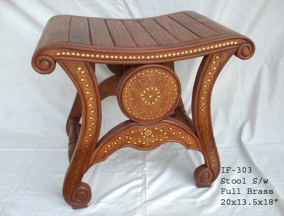Wooden Stool Set 02