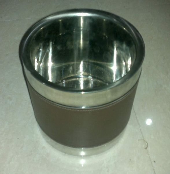 Hospitality Room Amenities 01