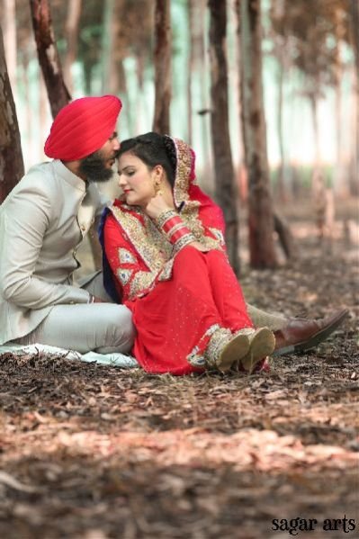 Post Wedding Photoshoot Service 06