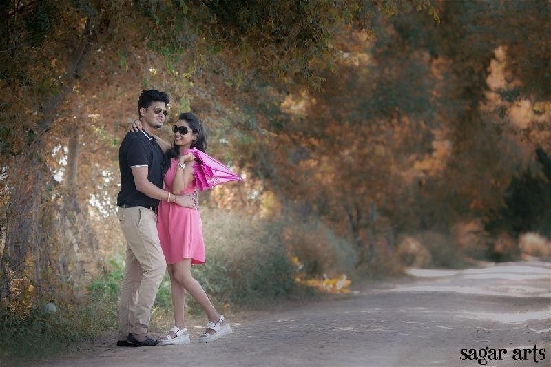 Pre Wedding Photoshoot Service 25