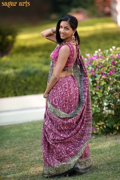 Pre Wedding Photoshoot Service 35