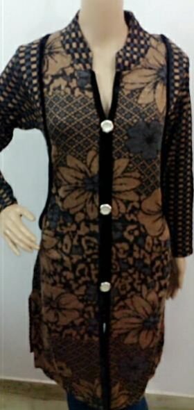 Ladies Woolen Kurtis 02