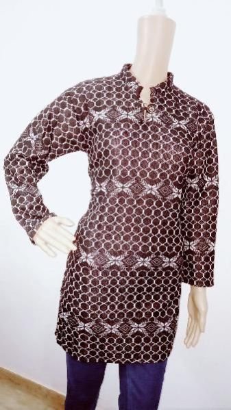 Ladies Woolen Kurtis 05