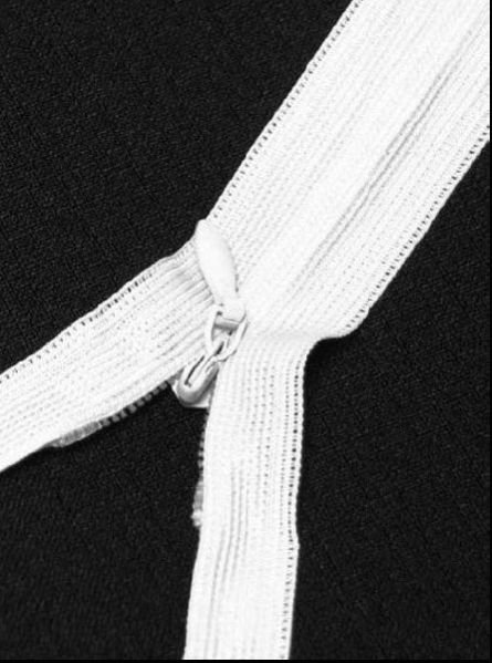 Invisible Zipper 03