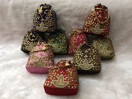 Ladies Pouch Bag 01