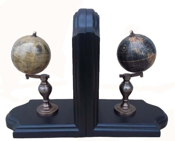 Antique Bookend 01
