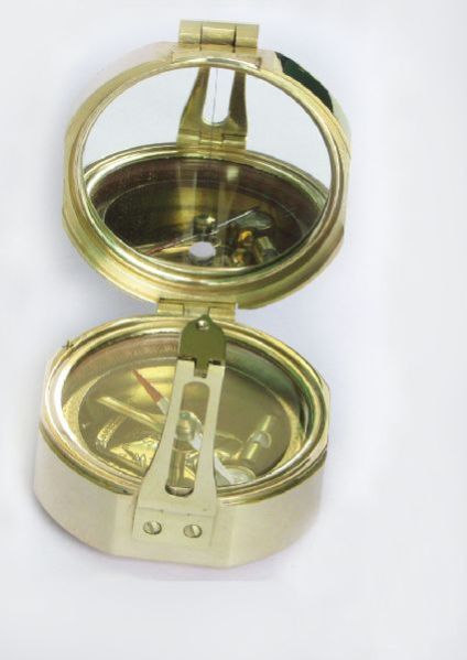 Antique Pocket Compas 01