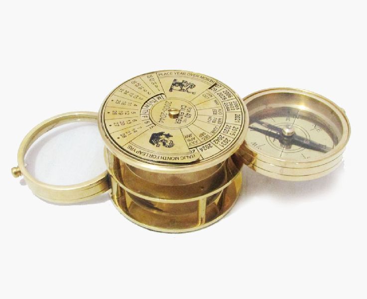 Antique Pocket Compas 02