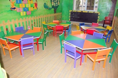 Pre Primary School Bench 01