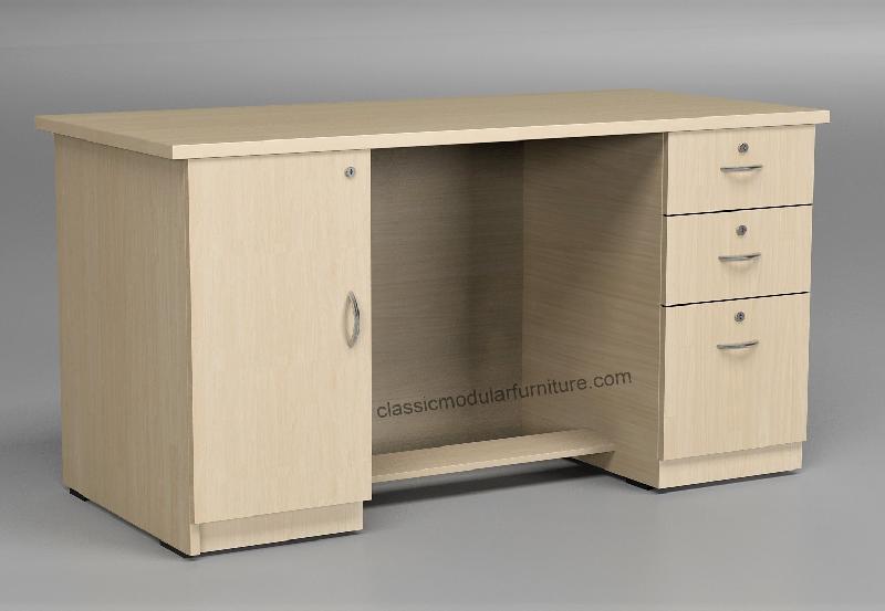 Executive table with Double Pedestal