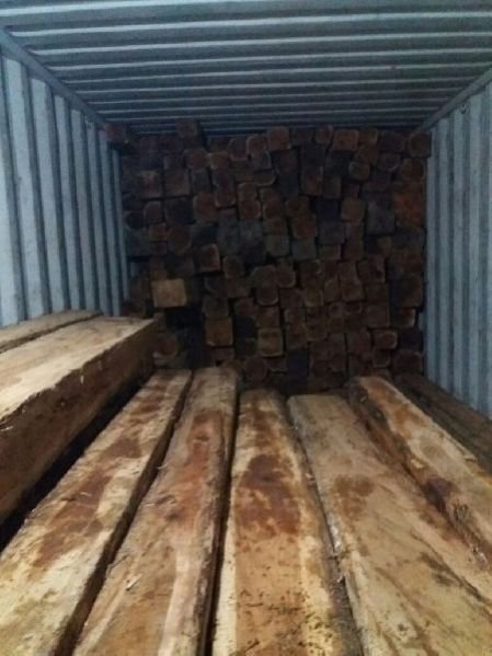 Indonesian Teak Wood Square Log 03