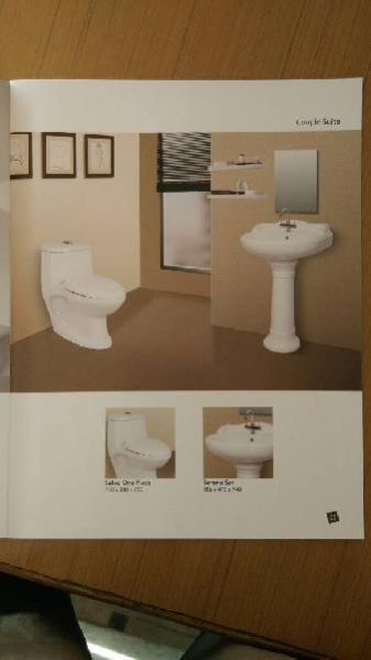 Pedestal Washbasin 02