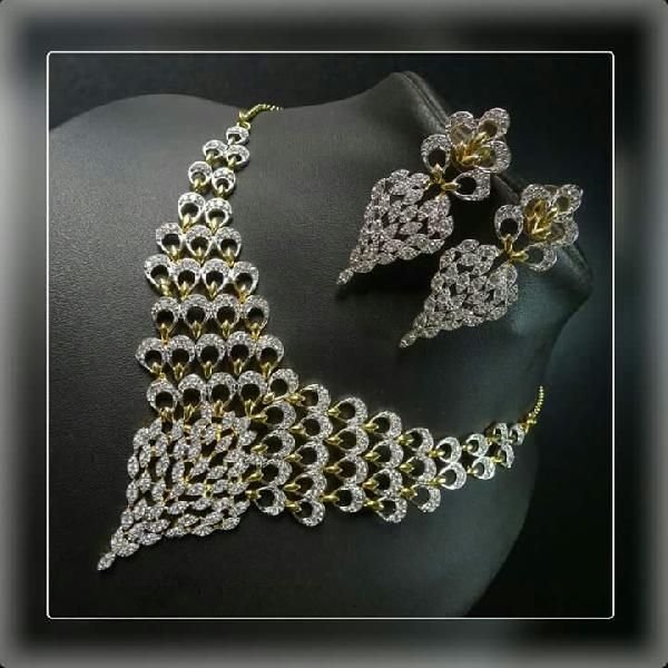 Diamond Necklace Set 04