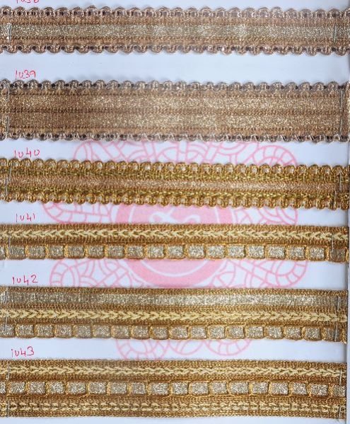 Zari Lace 02