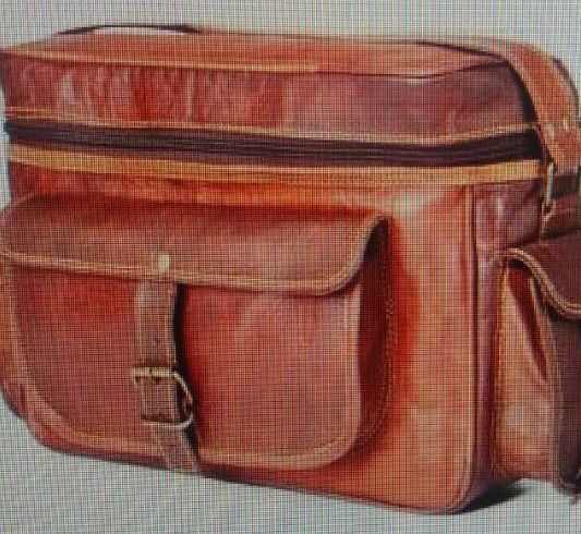 Leather Camera Bag 02