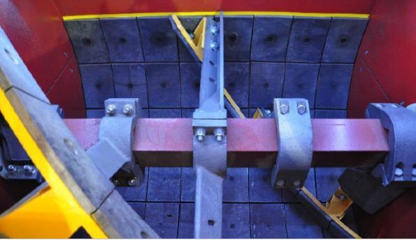 Single Shaft Mixer 02