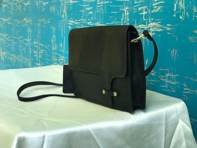 Swedish Style Sling Bag Woman