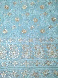 Lucknowi Chikan Suit 10