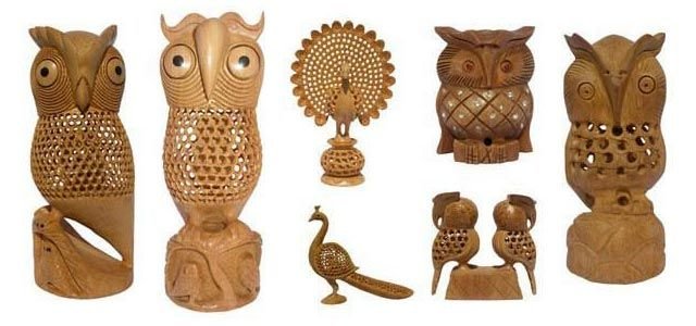 Wooden Handicrafts 02