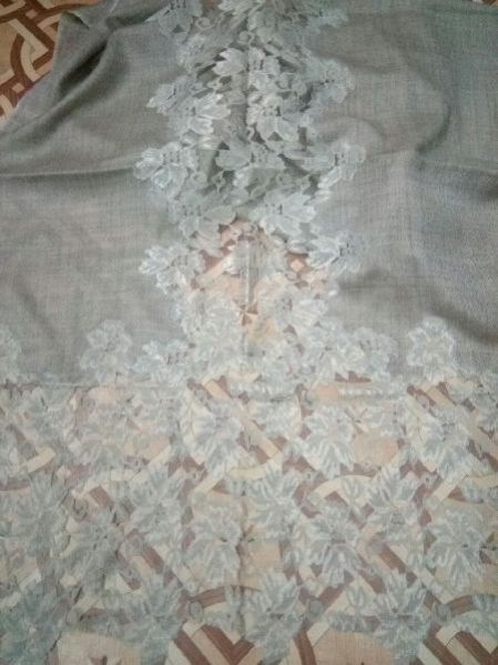 Fine Wool Lace Stole 05