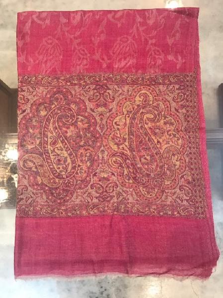 Paisley Palla Fine Wool Stole 02