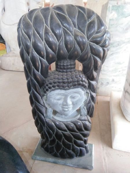 Buddha Statue 02